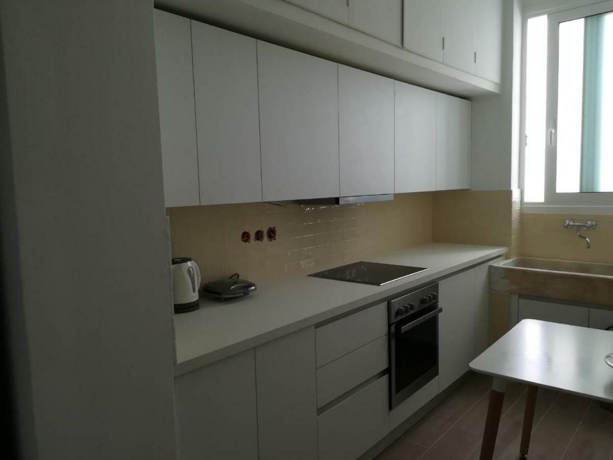 Kaniggos- 3 Bedrooms Apartment Афины Экстерьер фото